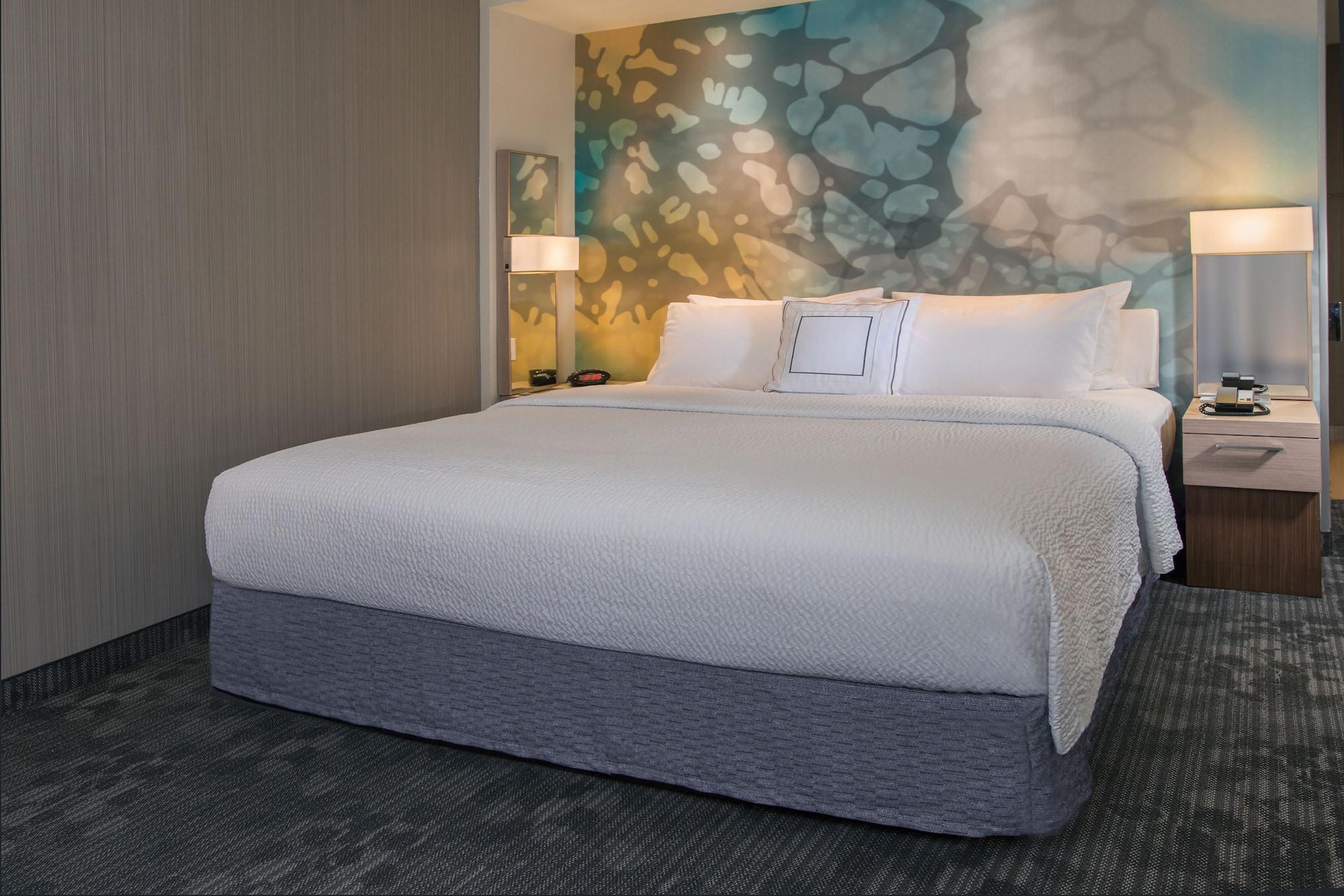 Courtyard By Marriott Atlanta Alpharetta/Avalon Area Hotell Exteriör bild